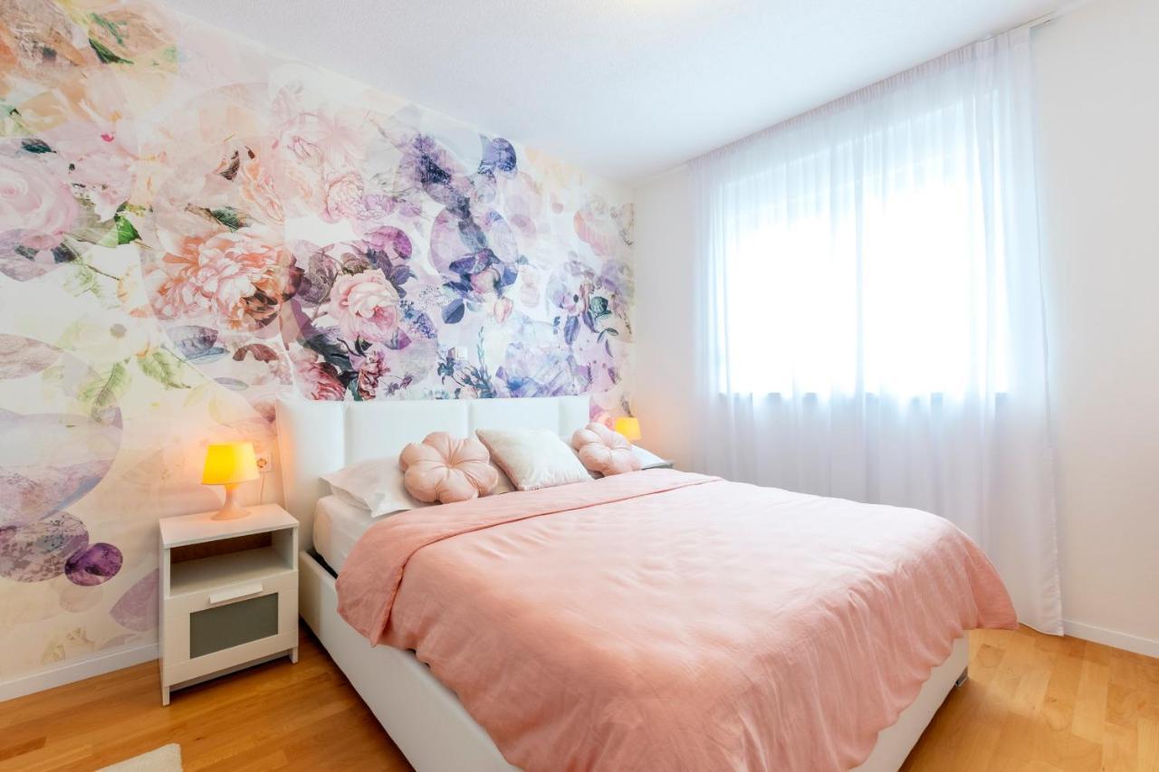 Rose Apartment Kastela Ngoại thất bức ảnh